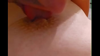 Mature bbw licking pussy