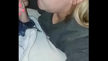 Moglie che succhia il mio