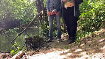 âm hộ trưởng thành gần tôi