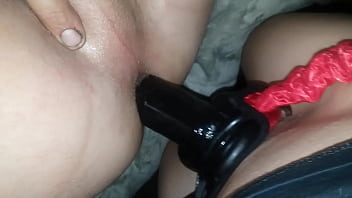 Moglie che gioca con il dei mariti