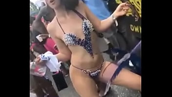 Esposa dançando pornhub nu